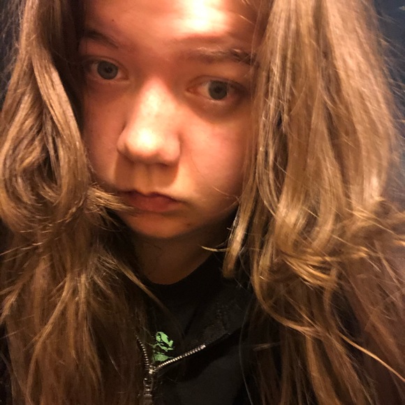 Meet your Posher, Jasmine - Picture 3 of 3